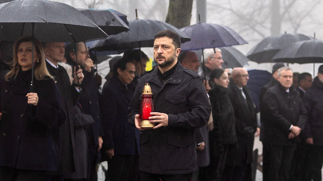 trump-putin-pakt-selenskyj-schwoert-ukrainer-auf-sehr-schwere-zeiten-ein.jpg Trump-Putin-Pakt: Selenskyj schwört Ukrainer auf sehr schwere Zeiten ein