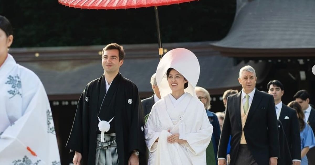 peter-prinz-zu-sayn-wittgenstein-yurina-heiraten-erneut.png Peter Prinz zu Sayn-Wittgenstein & Yurina heiraten erneut