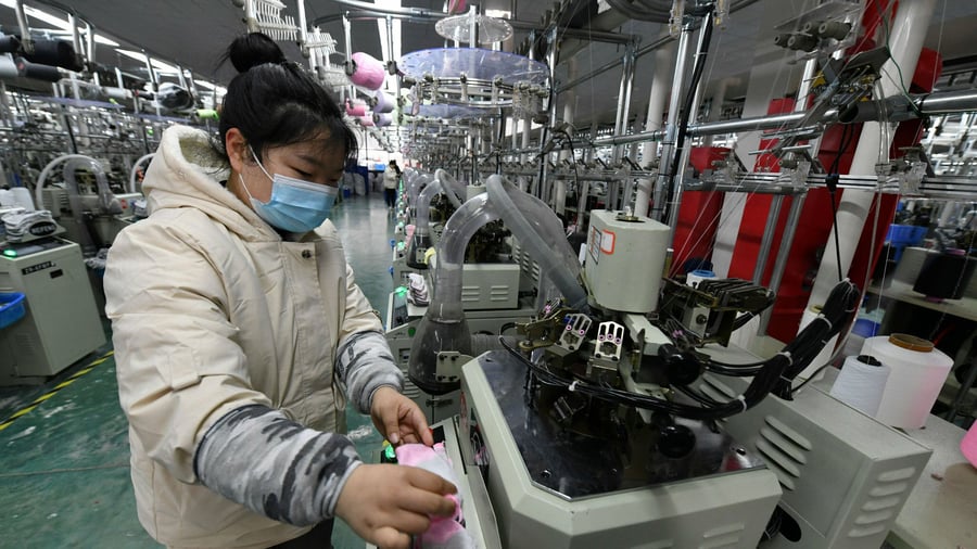 konjunktur-chinas-wirtschaft-verharrt-in-der-krise-und-verschaerft-pekings-dilemma.jpeg Konjunktur: Chinas Wirtschaft verharrt in der Krise – und verschärft Pekings Dilemma