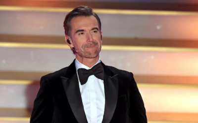 Florian Silbereisen belustigt Zuschauer mit Versprecher in Adventsshow: „Gute Nacht J.-Boy“