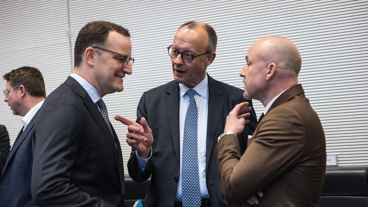 Showdown in Unionsfraktion: Spahn-Ultimatum an die Renten-Rebellen