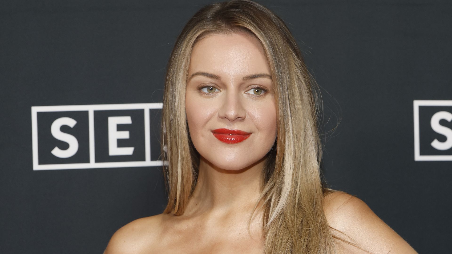 kelsea-ballerini-meldet-sich-nach-trennung-bei-ihren-fans.jpg Kelsea Ballerini meldet sich nach Trennung bei ihren Fans