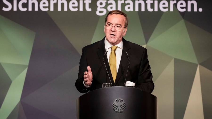 bundesregierung-pistorius-freiheiten-schuetzen-sich-nicht-von-allein.jpg +++ Bundesregierung +++: Pistorius: Freiheiten schützen sich „nicht von allein“