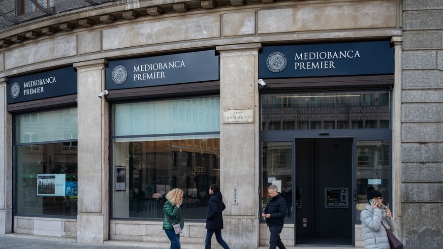 Banken: Tricksereien und Hilfe vom Staat: Was hinter dem Skandal um die Mediobanca-Übernahme steckt