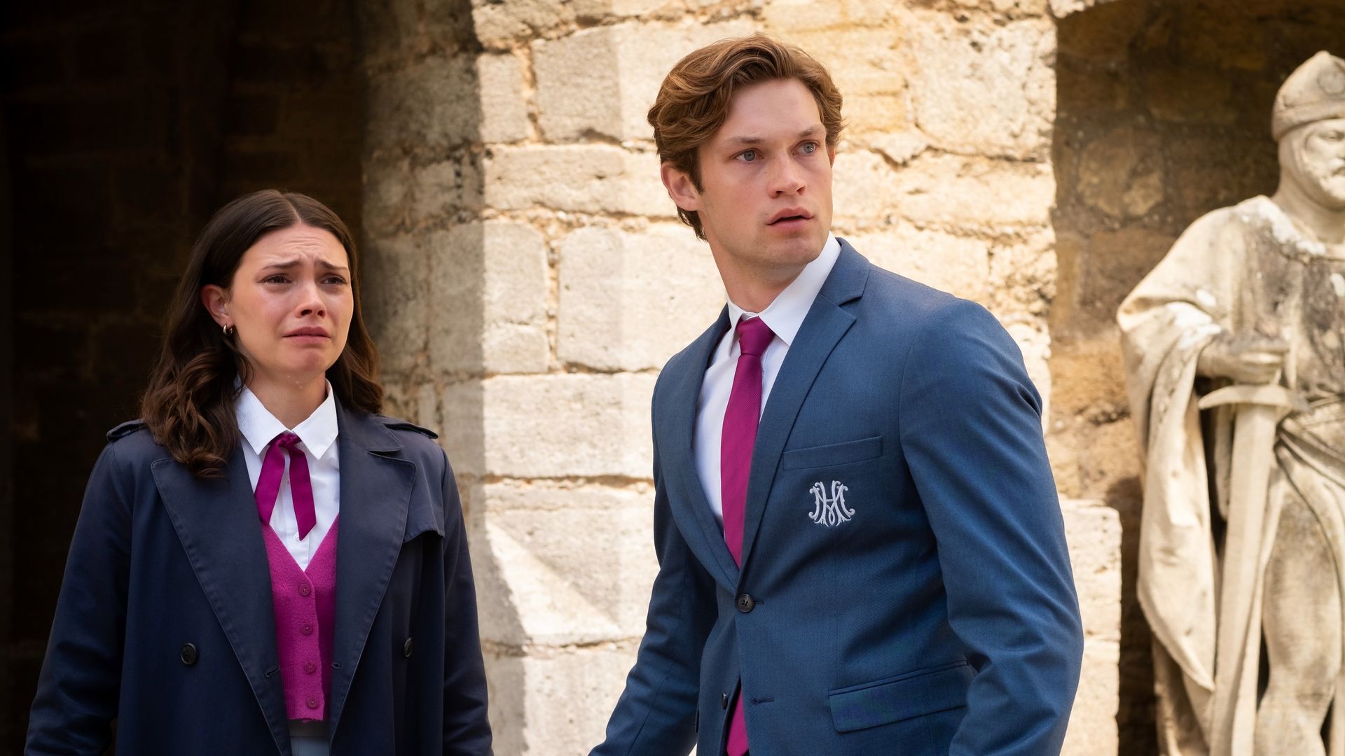 „Maxton Hall“ Staffel 2 verschweigt dramatischen Buch-Twist