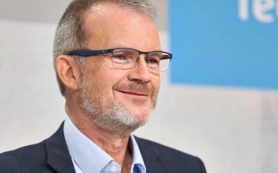 Gesetzliche Versicherung: Krankenkassenchef kündigt steigende Kosten für gesetzlich Versicherte an