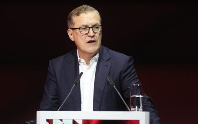 Frauenfußball: Bayern-Boss wettert gegen DFB-Präsident!