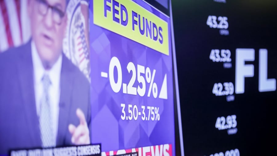 fed-sitzung-us-notenbank-senkt-den-leitzins-erneut-offener-dissens-im-offenmarktausschuss.jpg Fed-Sitzung: US-Notenbank senkt den Leitzins erneut – Offener Dissens im Offenmarktausschuss