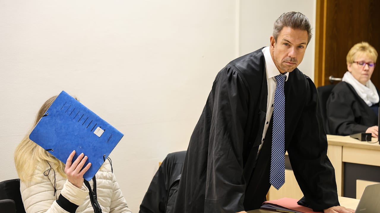 geheimnisverrat-angestellte-bei-polizei-spielte-drogenboss-infos-zu.jpg Geheimnisverrat!: Angestellte bei Polizei spielte Drogenboss Infos zu