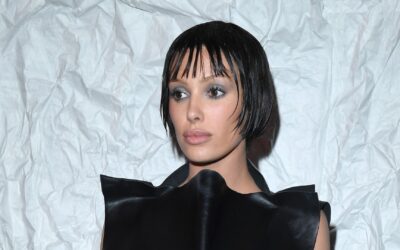 Bianca Censori sorgt in ihrem roten Latex-Look für Aufsehen