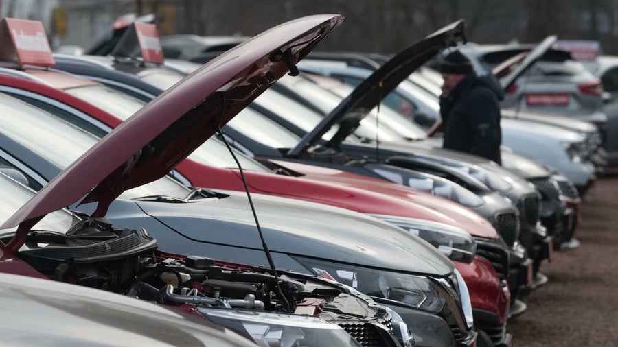 Kommentar: Die Autoindustrie verlängert ihren komatösen Zustand