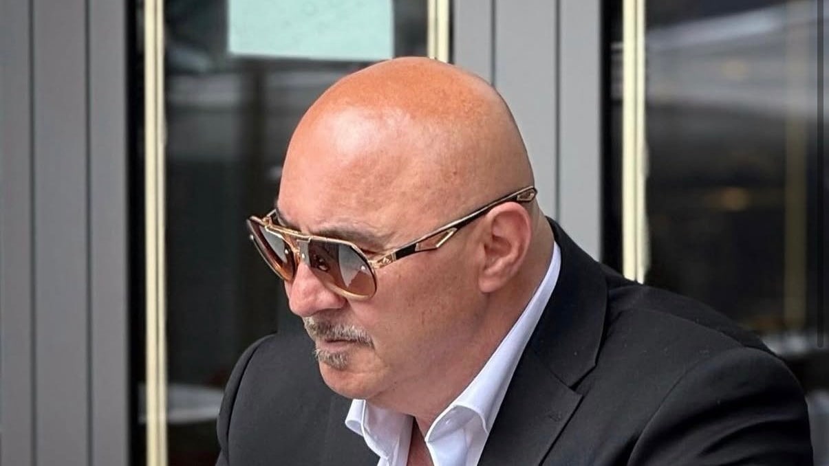 Nach Schüssen in Berlin: Clan-Boss setzt 500.000 Euro Kopfgeld aus