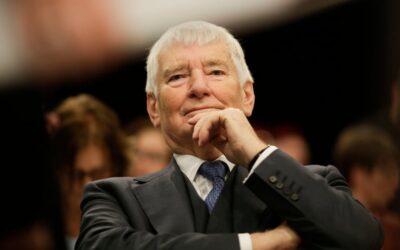 AfD: „Das ist Unsinn“ – Ex-Innenminister Schily verteidigt AfD-Chefin Weidel gegen Extremismus-Vorwurf