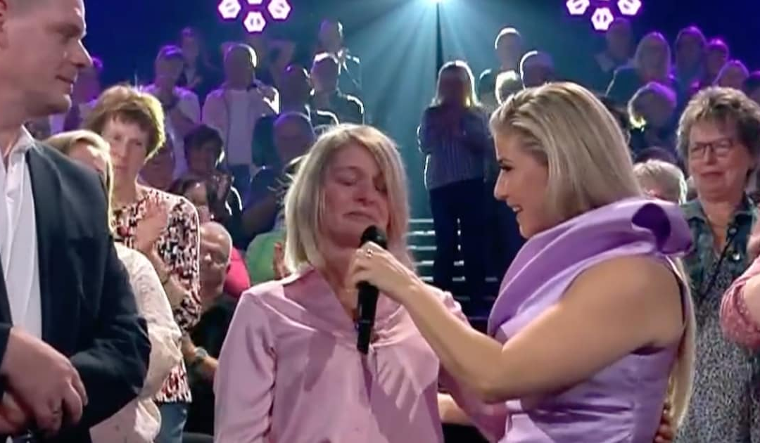 „Dieses Jahr war nicht einfach“: Zuschauerin kämpft in der „Beatrice Egli Show“ mit den Tränen