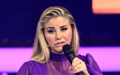 Mikro-Panne in der „Beatrice Egli Show“: Rockstar sorgt für Verwirrung