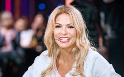 „Du Granate“: Sonya Kraus zeigt sich im Bikini