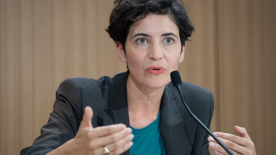 Sanktionen: Bundesregierung weist US-Vorwürfe gegen HateAid zurück – EU-Kommission droht USA