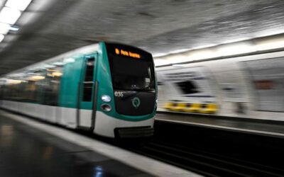 Messer-Attacke: Angreifer verletzt drei Frauen in Pariser Metro