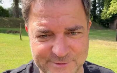 Martin Rütter empfiehlt Eierlikör für Hunde an Silvester