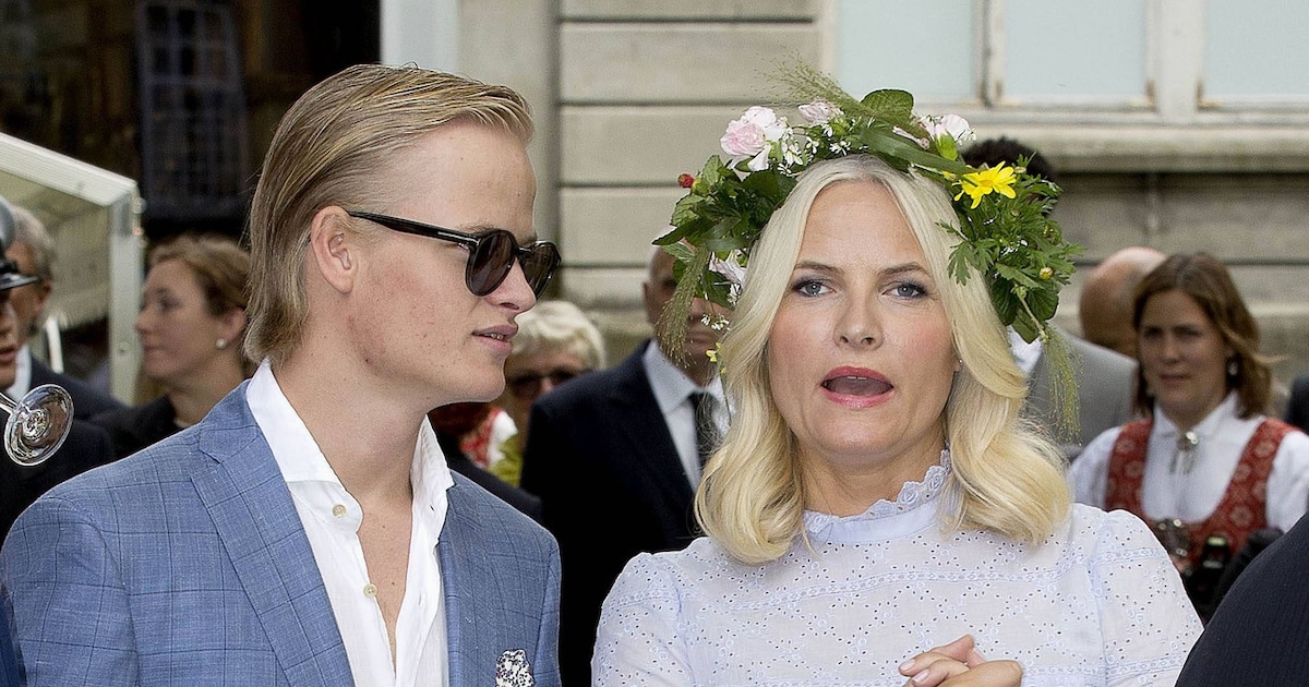 mette-marit-gesteht-unglaublich-viele-selbstvorwuerfe-im-absturz-ihres-sohnes.jpeg Mette-Marit gesteht „unglaublich viele Selbstvorwürfe“ im Absturz ihres Sohnes