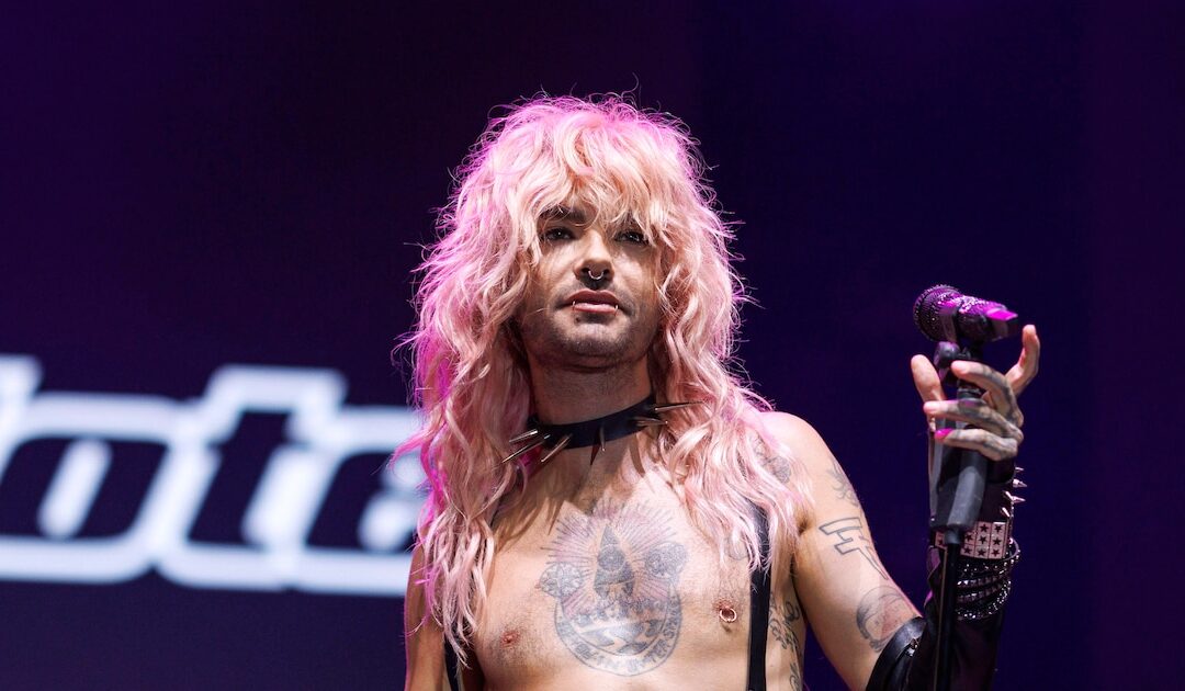 Bill Kaulitz streitet mit Flughafenpersonal wegen seinem Hund: „Sie ließ mich nicht an Bord“