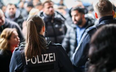 Gelsenkirchen: Tumulte nach Tresoreinbruch in Sparkasse in Buer