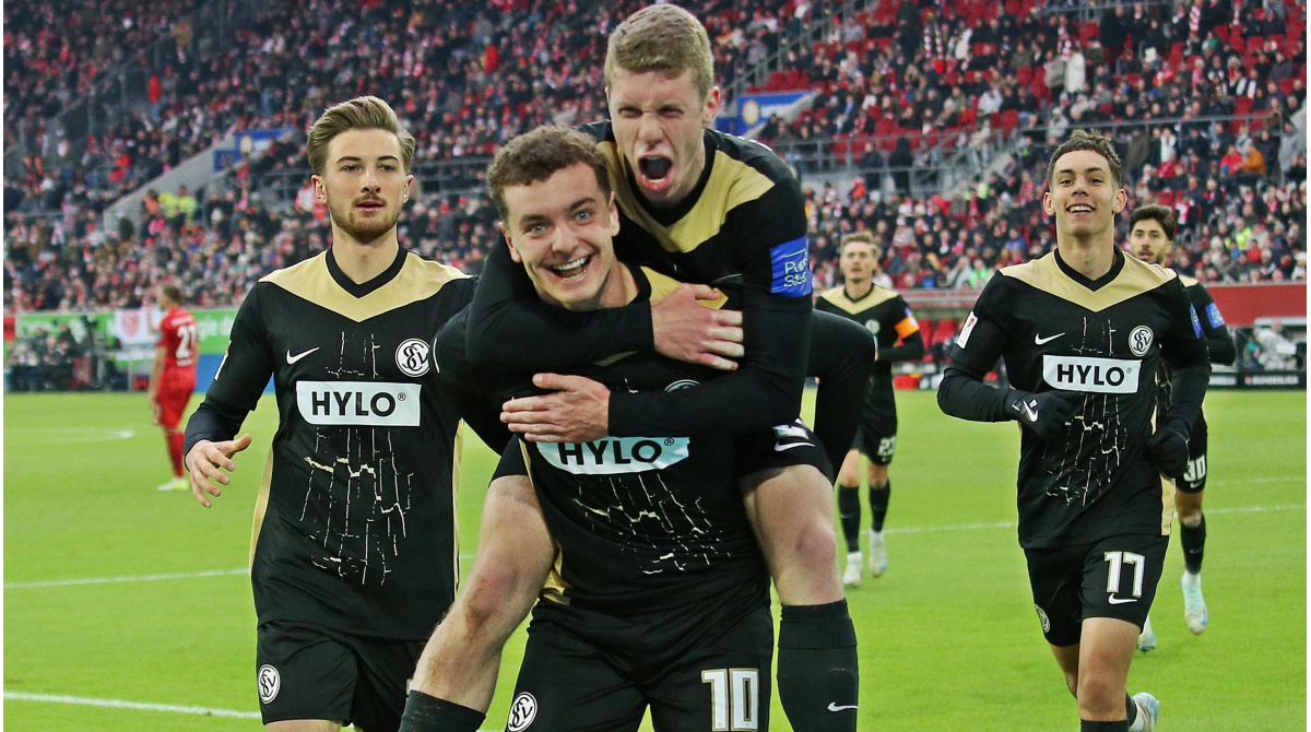 jahrestabelle-2-liga-2025-elversberger-hoehenflug-mit-makel.jpg Jahrestabelle 2. Liga 2025: Elversberger Höhenflug mit Makel