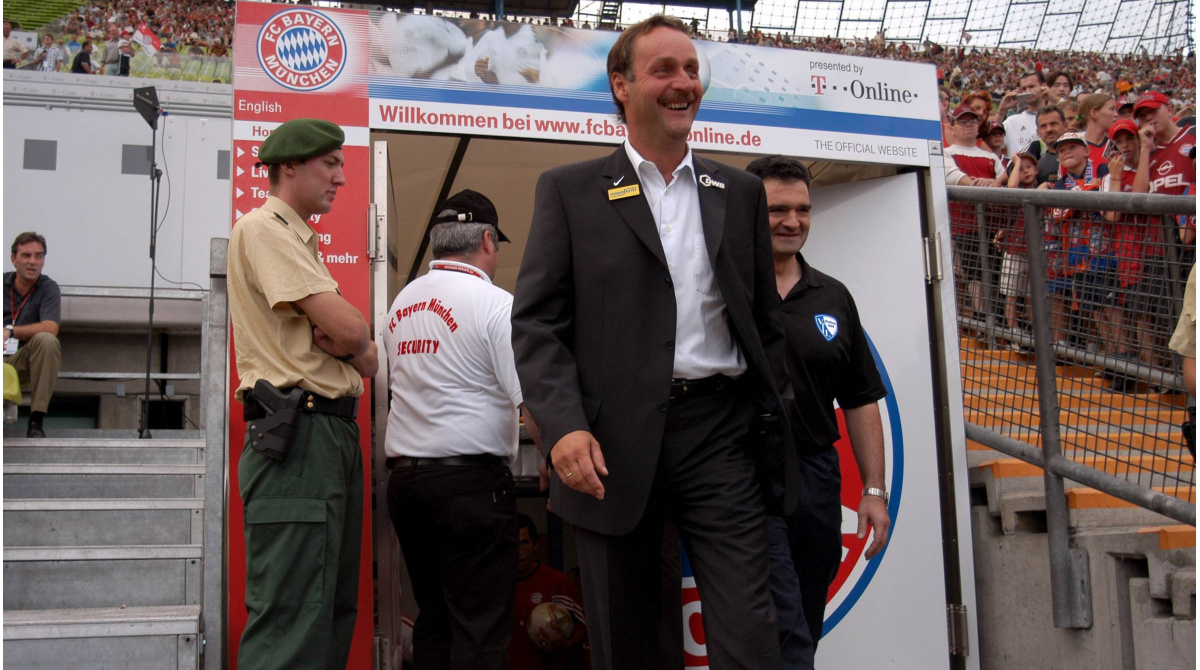 peter-neururer-ueber-karriere-entlassungen-fc-bayern-erfundene-interviews.jpg Peter Neururer über Karriere, Entlassungen, FC Bayern & erfundene Interviews