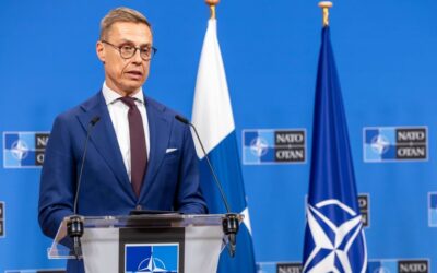 +++ Ukraine-Krieg +++: Unterseekabel beschädigt: Finnland setzt Schiff fest