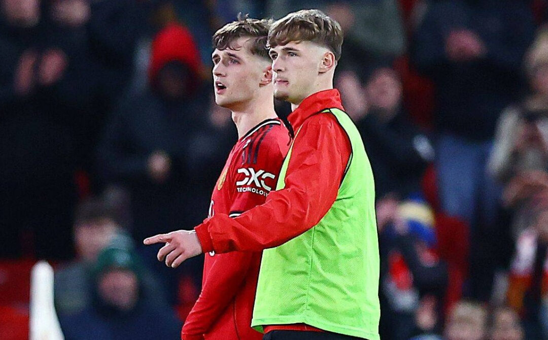 Fletcher-Zwillinge erstmals gemeinsam im Kader von Manchester United