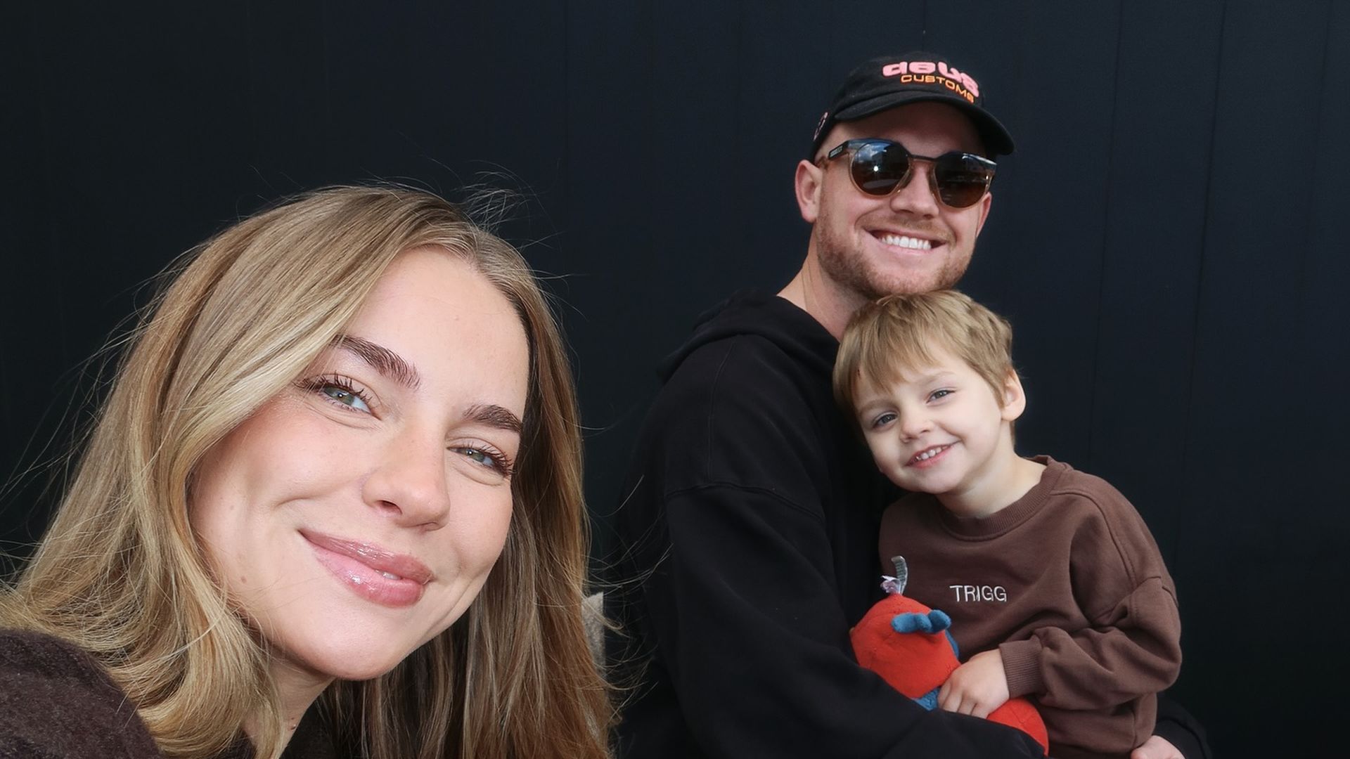 Sohn ertrunken: So steht Emilie Kisers Familie zu Papa Brady