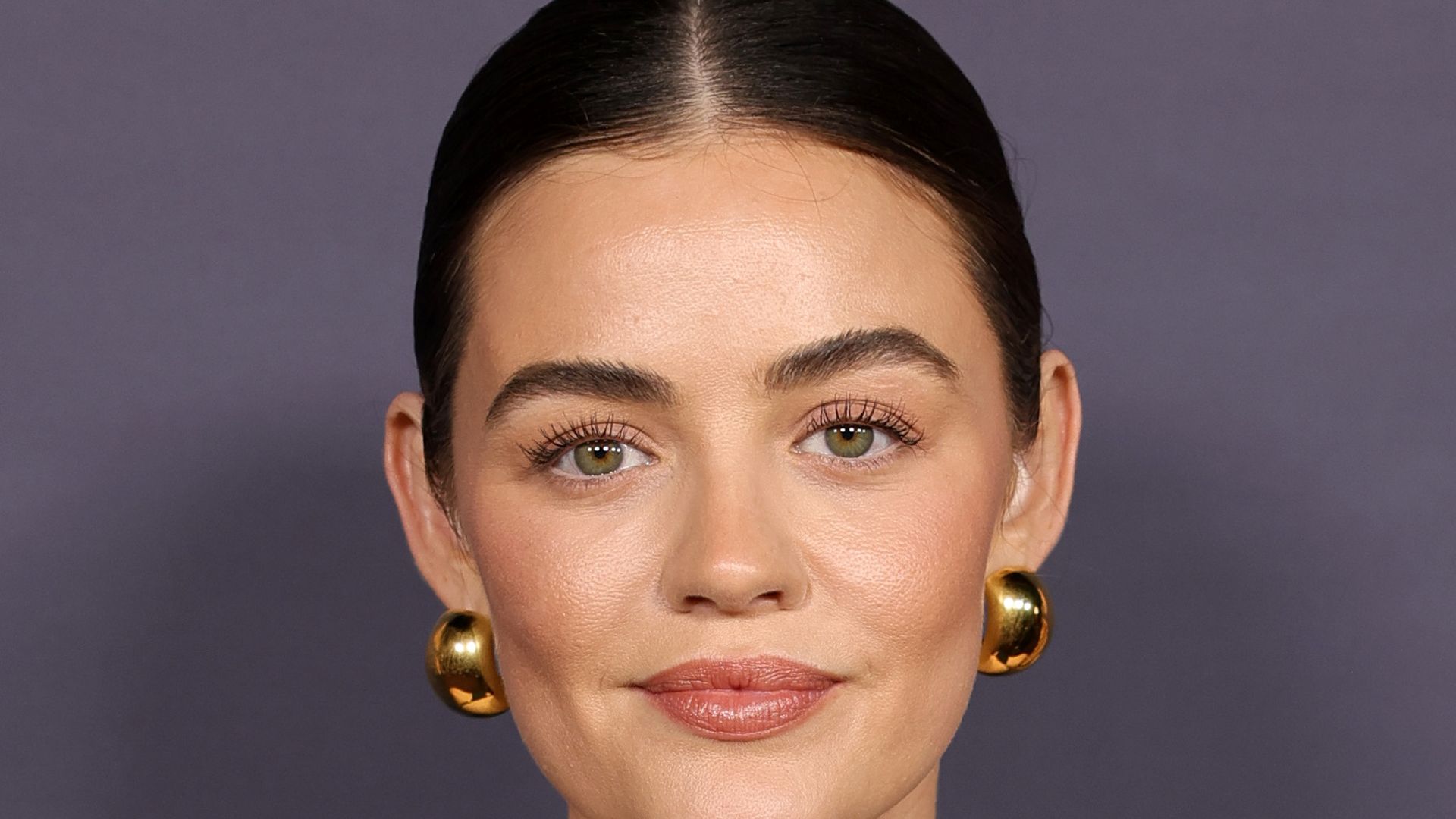 emotionale-worte-lucy-hale-feiert-vier-jahre-nuechternheit.jpg Emotionale Worte: Lucy Hale feiert vier Jahre Nüchternheit