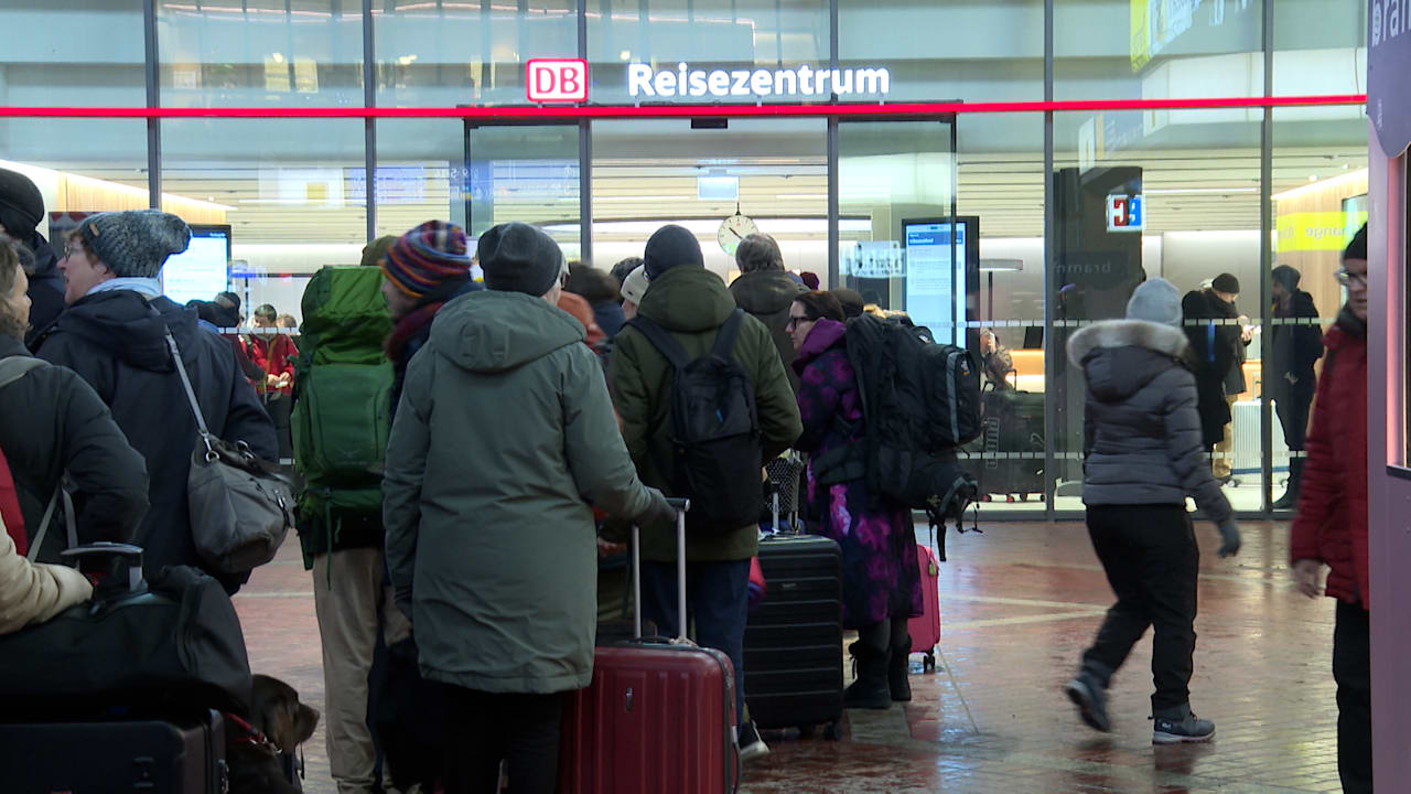 Sturm „Elli“: Fernverkehr im Norden eingestellt – das sagen Bahn-Passagiere