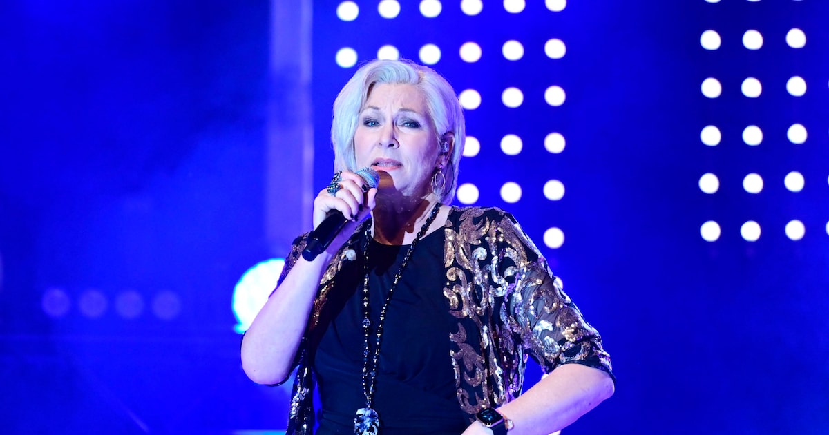 Gesundheitliche Probleme: Schlagersängerin sagt mehrere Konzerte kurzfristig ab