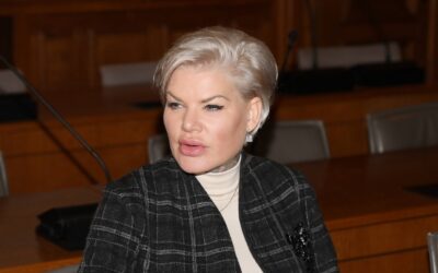 Berufung gescheitert: Schlagerstar Melanie Müller muss Strafe nach Hitlergruß mehrere Tausend Euro zahlen