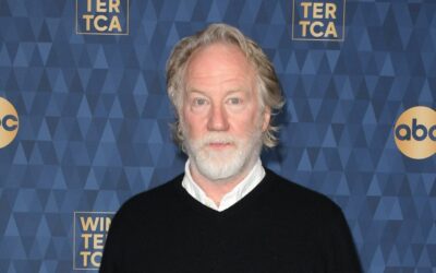 Nach heftigen Vorwürfen stellt sich Timothy Busfield: „Kleinen Jungen nichts getan“