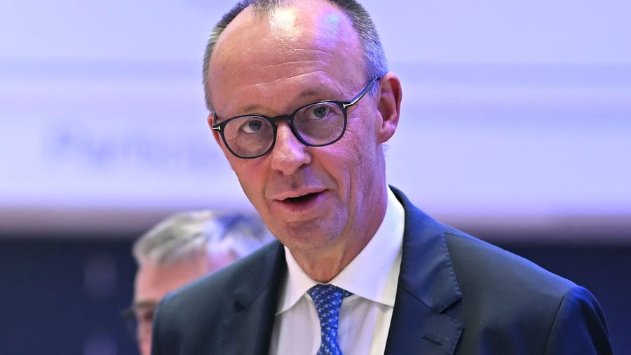 +++ WEF in Davos +++: Merz redet in Davos – Wie antwortet er auf Trump?