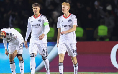 Späte Niederlage bei Außenseiter Qarabağ: Frankfurt scheidet in Champions League aus