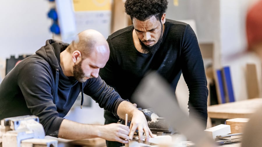 Abschiebung: Wirtschaftstreiber Migration? Fünf Thesen in fünf Grafiken geben Aufschluss