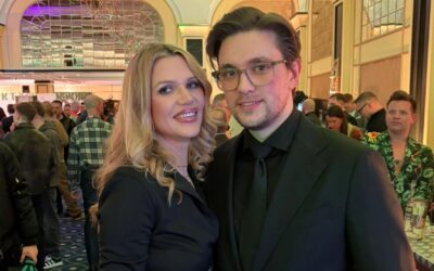 Debüt bei Dschungelparty: Sara Kulka ist wieder vergeben