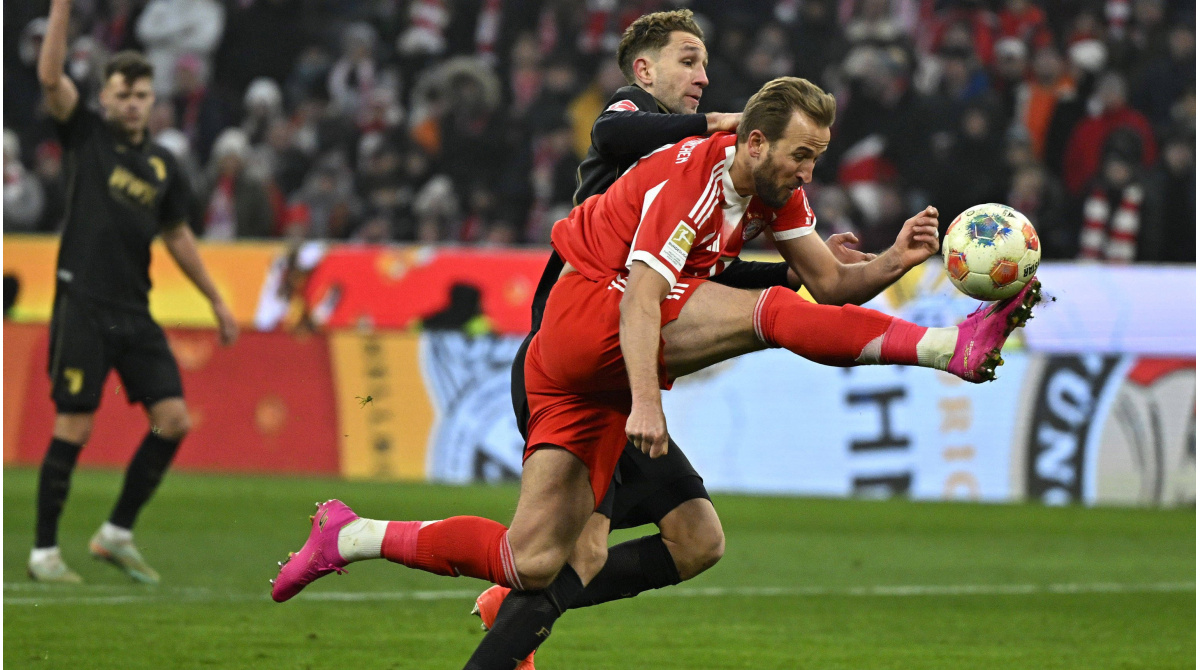 Bundesliga: FC Augsburg gewinnt beim FC Bayern