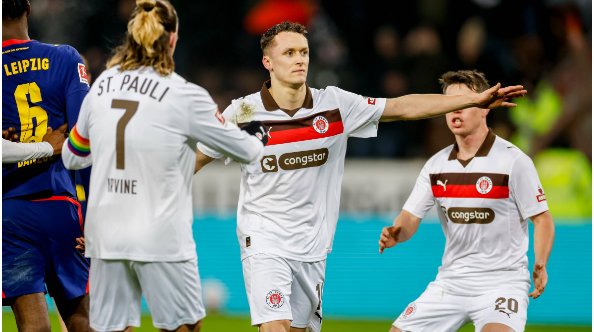 bundesliga-nachholspiele-werder-verliert-st-pauli-holt-last-minute-punkt.jpg Bundesliga-Nachholspiele: Werder verliert, St. Pauli holt Last-Minute-Punkt