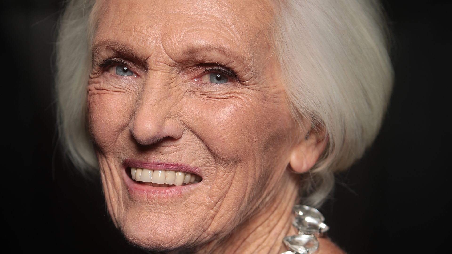 Trauriger Grund: Darum ist Mary Berry (90) so schlank