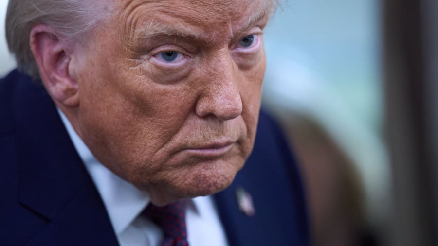 nahost-trump-erwaegt-offenbar-militaerischen-angriff-auf-den-iran.jpg +++ Nahost +++: Trump erwägt offenbar militärischen Angriff auf den Iran