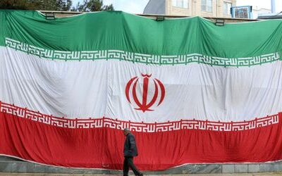 Iran: Ist dem Regime in Teheran mit globaler Justiz beizukommen?