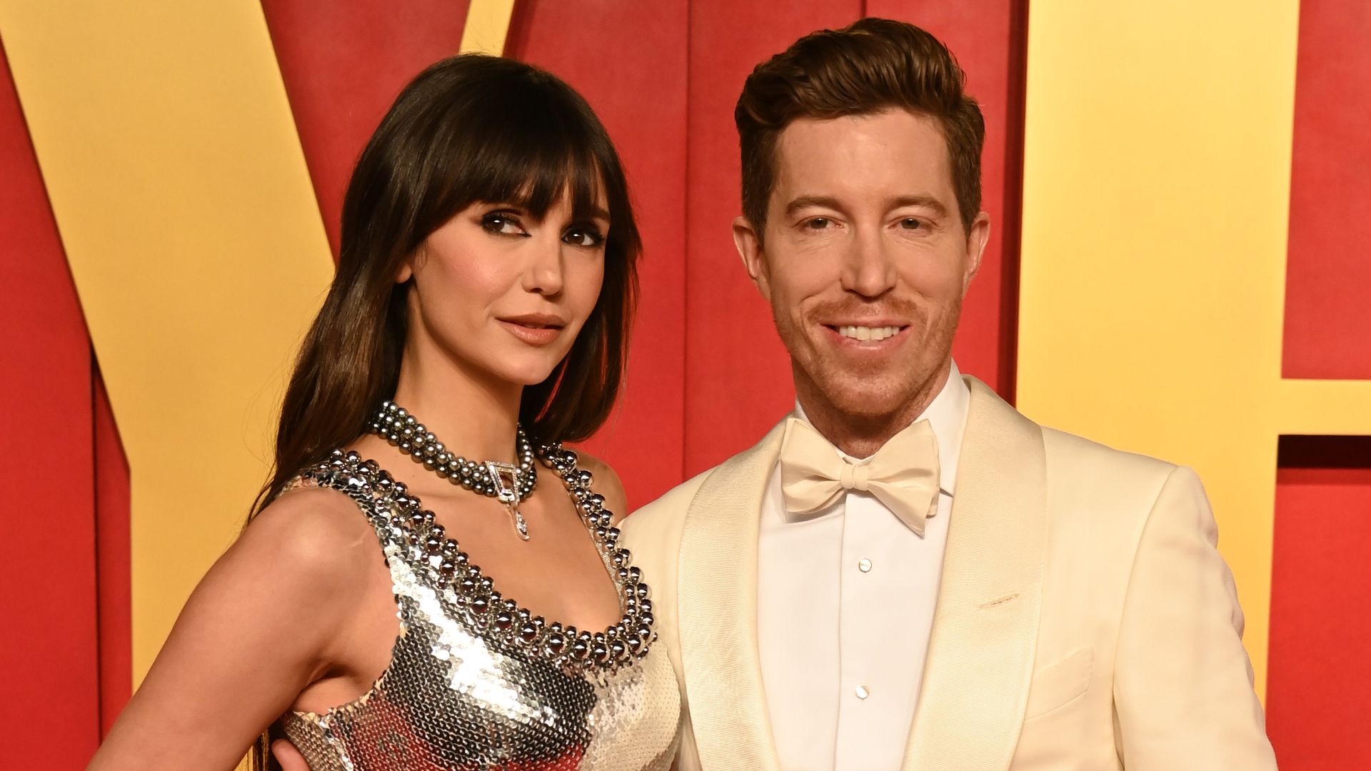 Nach Trennung von Shaun: Nina Dobrev flirtet wild auf Party