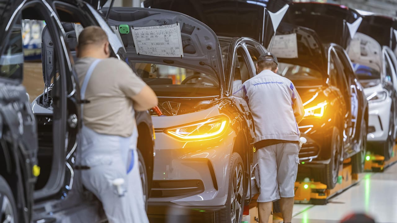 Wegen zwei Deals: Experte sieht plötzlich Hoffnung für unsere Wirtschaft