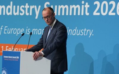 Industriegipfel: „Wir müssen jetzt einen Kurswechsel vornehmen“: Merz erhöht den Druck auf von der Leyen