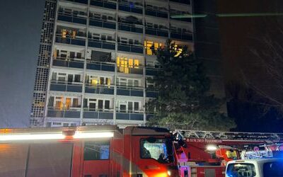 Hochhausbrand in Berlin: Zahl der Toten steigt auf drei