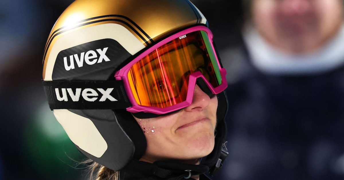 skispringerin-katharina-schmid-verabschiedet-sich-unter-traenen-von-olympia-das-tut-s6995f03b07399.jpeg Skispringerin Katharina Schmid verabschiedet sich unter Tränen von Olympia: „Das tut sehr, sehr weh“